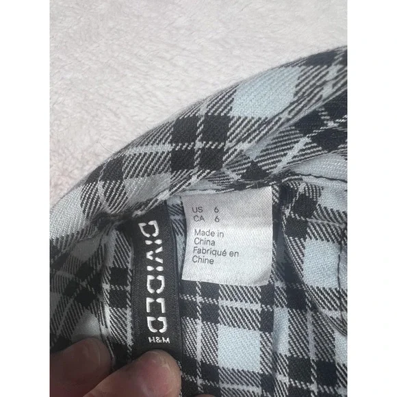 H&M Skirt Womens 6 Blue Plaid Pleated Mini Snap Waist Preppy Schoolgirl Casual - Picture 4 of 6